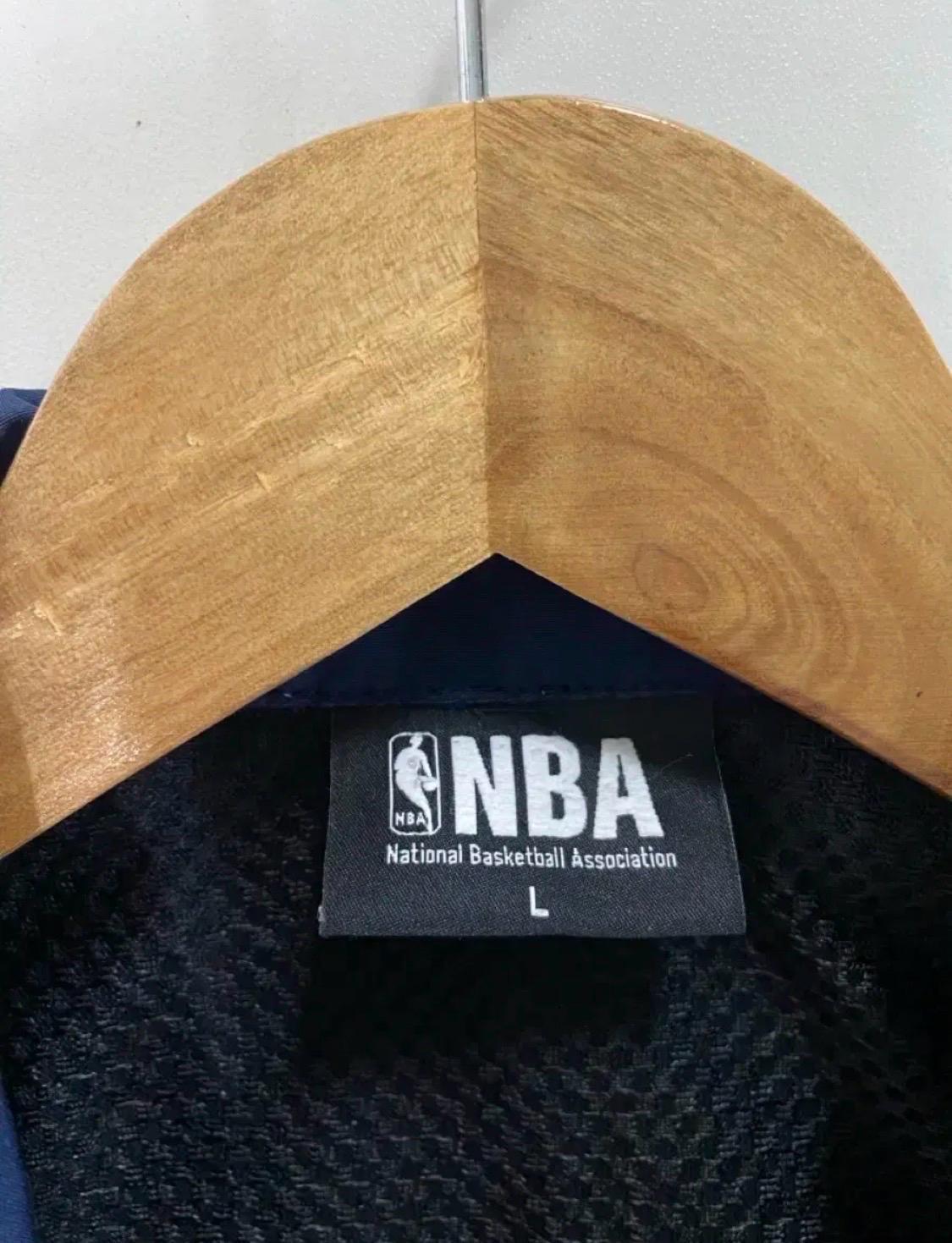 NBA 새크라멘토 킹스 네이비 코치자켓L 6