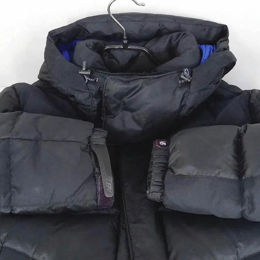 뉴발란스 여성 후드탈부착 덕다운패딩 블랙85 (HU42407) 4