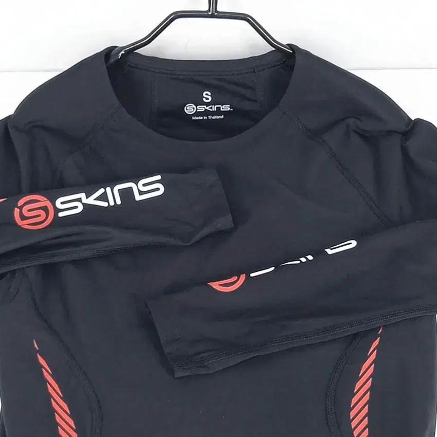 스킨스 여성 춘하 스판 스포츠긴팔티 블랙S (HU40628) 4