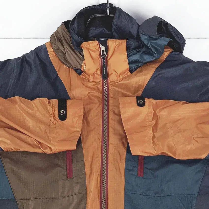블랙야크 여성 춘추 후드바람막이 톤다운오렌지90 (HU40269) 4