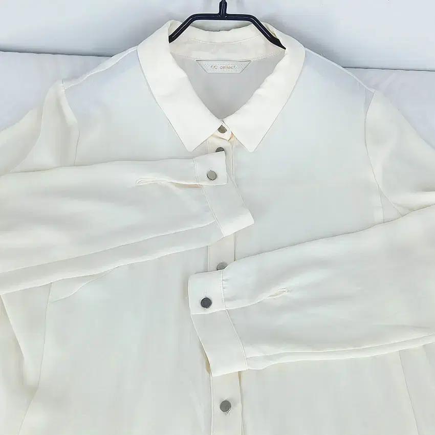 씨씨콜렉트 여성 백플리츠 쉬폰블라우스 크림85 (HU34328) 6