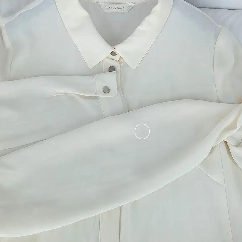 씨씨콜렉트 여성 백플리츠 쉬폰블라우스 크림85 (HU34328) 9