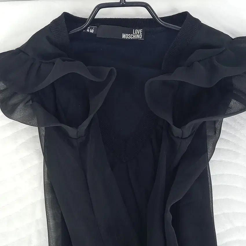 모스키노 여 약스판 벌룬 민소매 미니원피스 블랙 (HU32779) 6