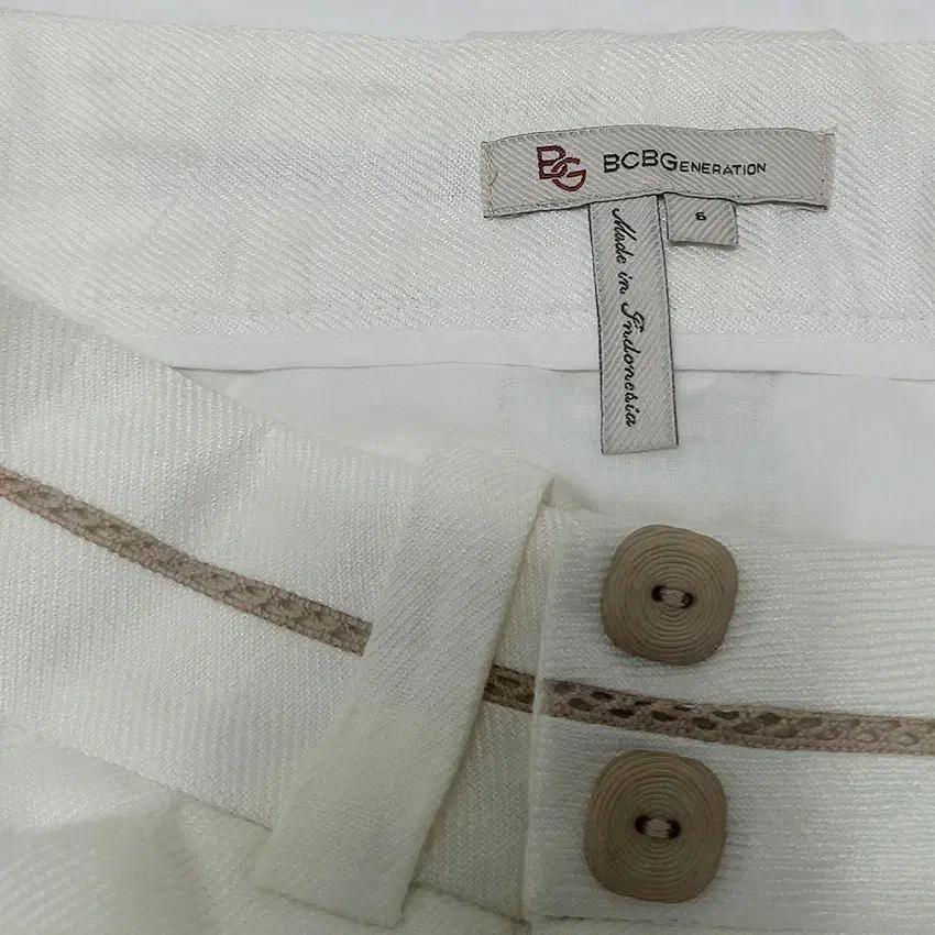 비씨비지제너레이션 여 춘하 미니스커트 아이보리6 (HU39682) 4