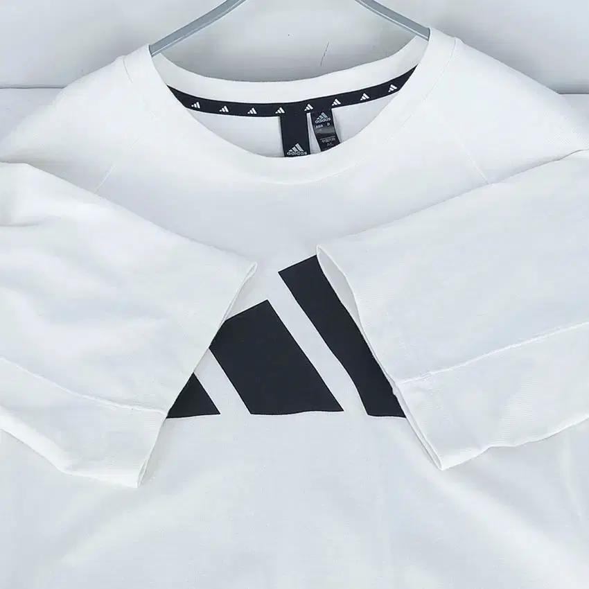 아디다스 남성 PACK HEAVY 반팔티 연아이보리 (HU39594) 4