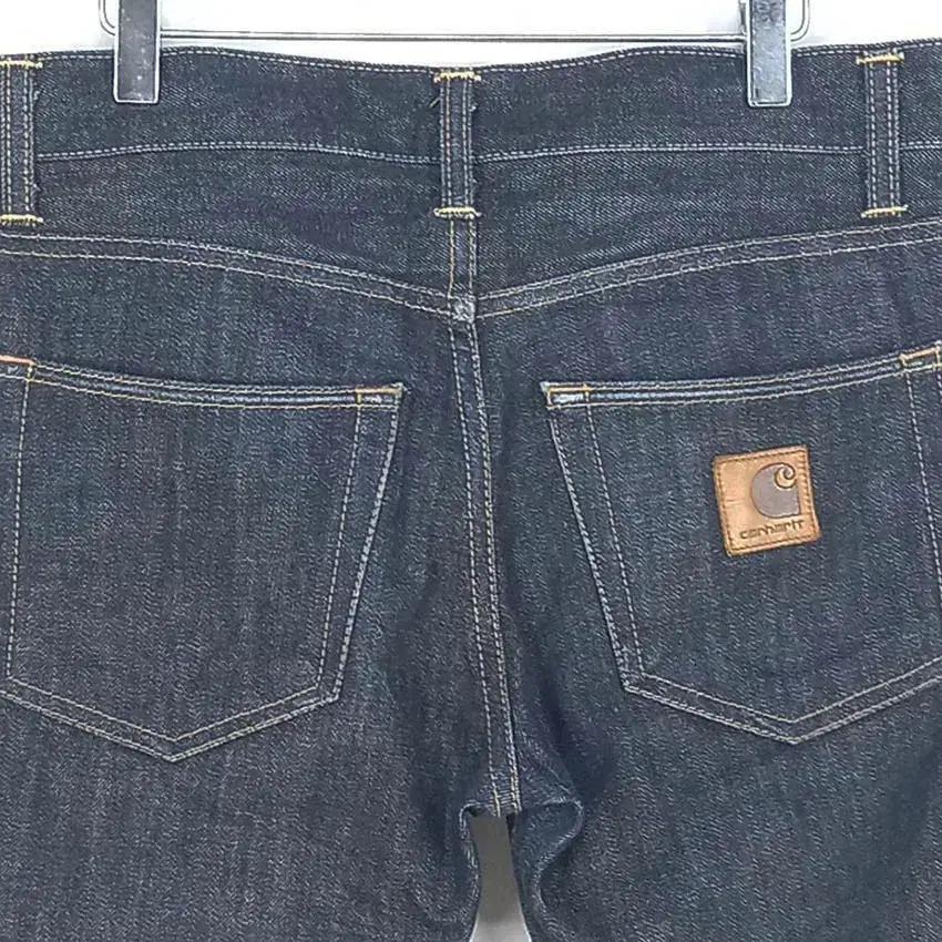 칼하트 여성 힙로고 버튼플라이 데님뱌바지 진청29 (HU39210) 4