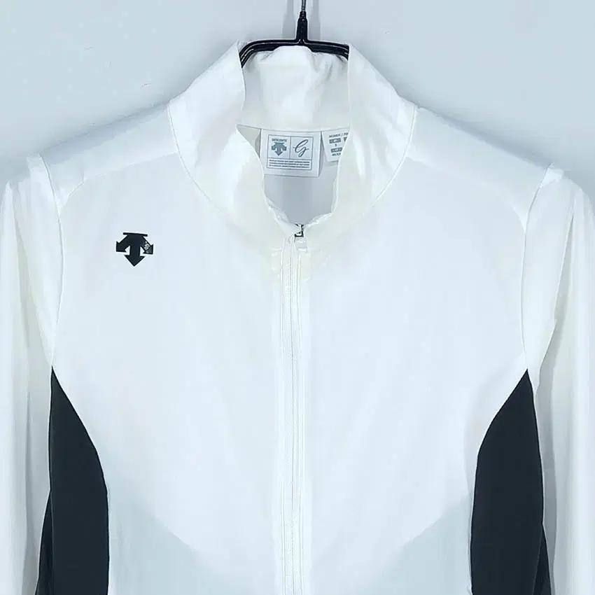 데상트 여 초경량 스판끼 집업자켓 아이보리 (HU30107) 4