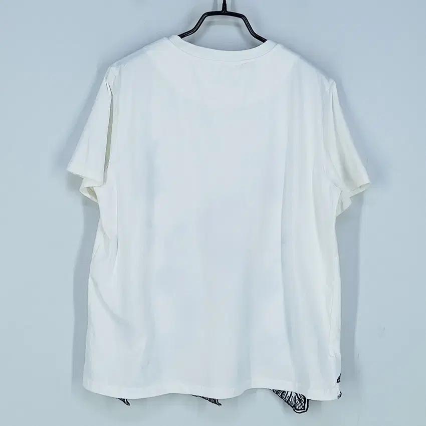 쏘시에 여성 플라워자수 라운드반팔티 연아이보리 (HU39094) 3