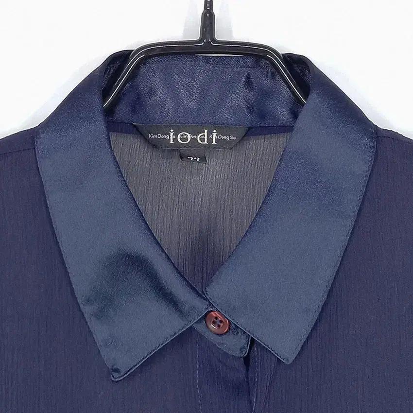 iodi 김동수 여 새틴카라 시스루 블라우스 네이비 (HU32157) 7