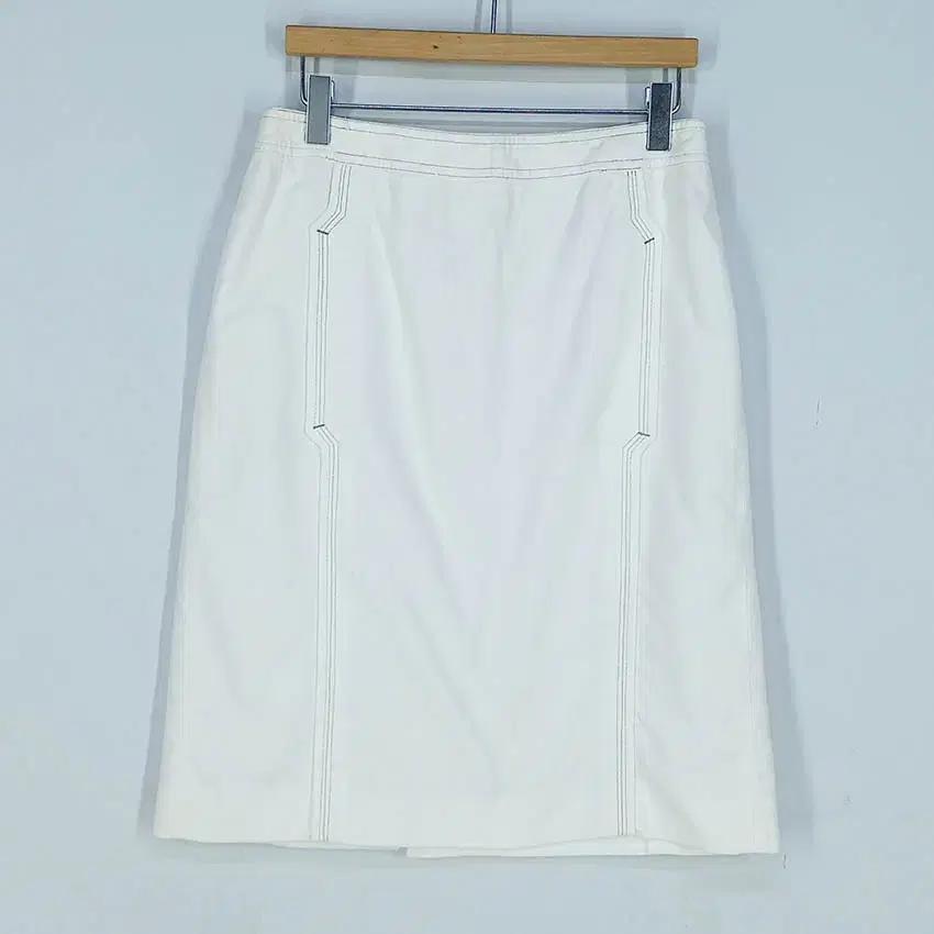 막스마라 여성 슬림핏 미디스커트 아이보리 (HU38159) 2