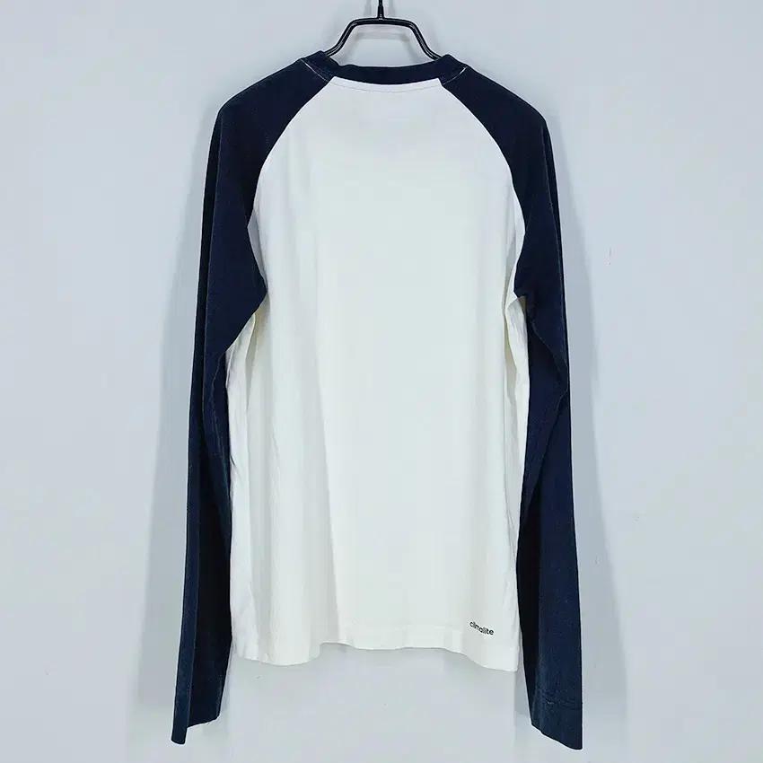 아디다스 여성 네이비소매 긴팔티 아이보리 (HU37773) 3