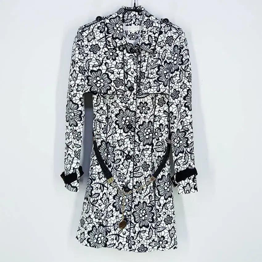 에고이스트 여성 프린팅 소매분리 자켓 블랙 (HU34446) 2
