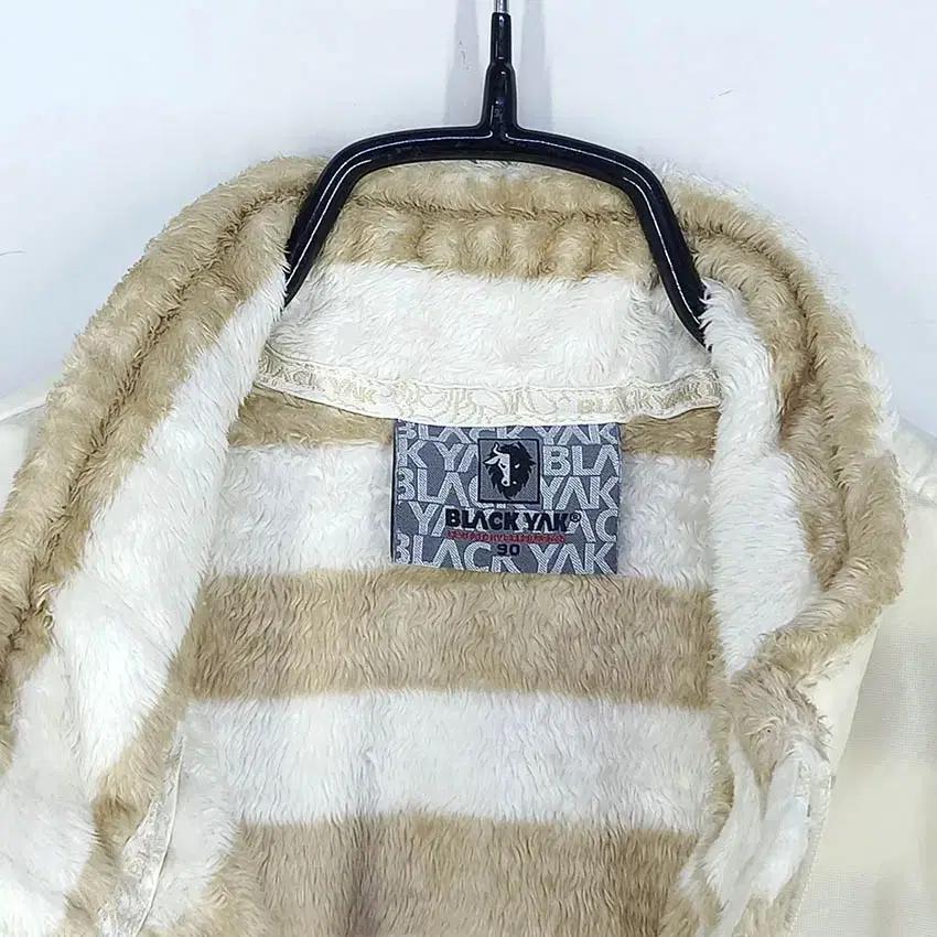 블랙야크 여성 보아털 포인트자켓 크림 (HU35017) 7
