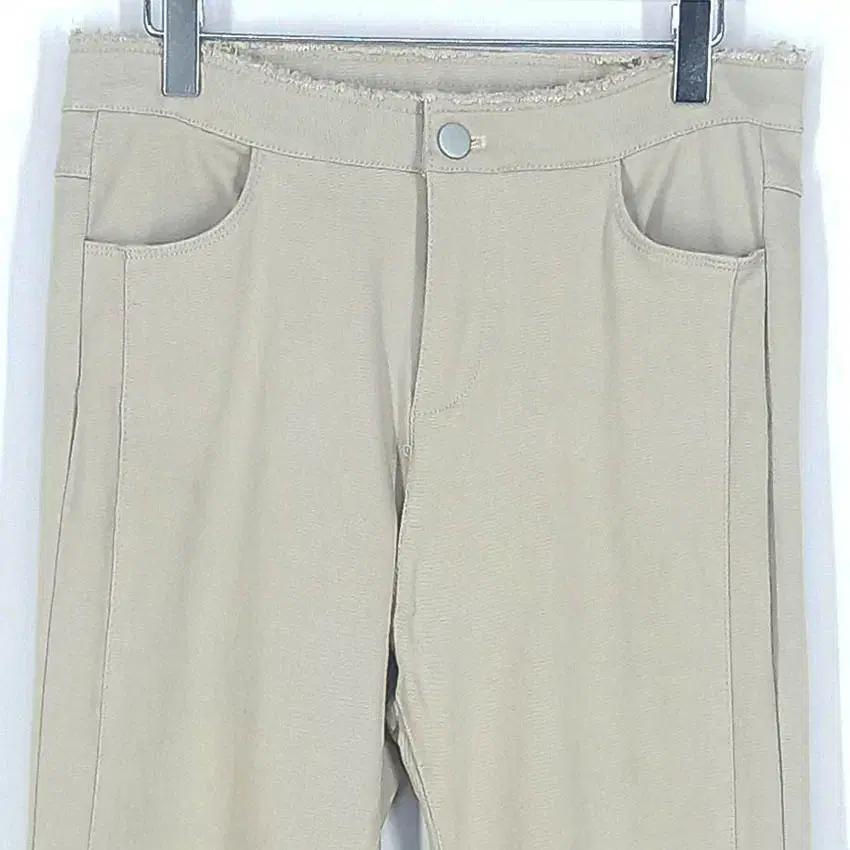 페이지플린 여성 스판 세미부츠컷 팬츠 베이지 (HU34467) 4
