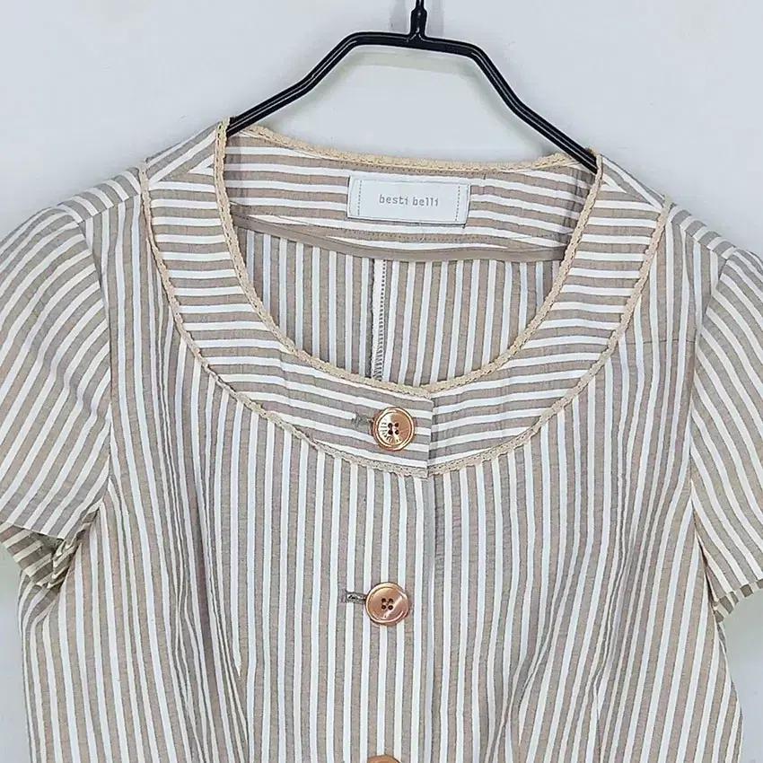 베스띠벨리 여 스트라이프 반팔블라우스 브라운 (HU33500) 4