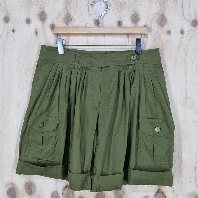 모스키노 여성 포켓 롤업 카키 카고 면 팬츠 반바지 (HU8156) 2