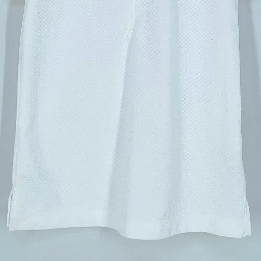 푸마 여성 로고자수 엠보 반집업 반팔티 연아이보리 (HU32725) 5