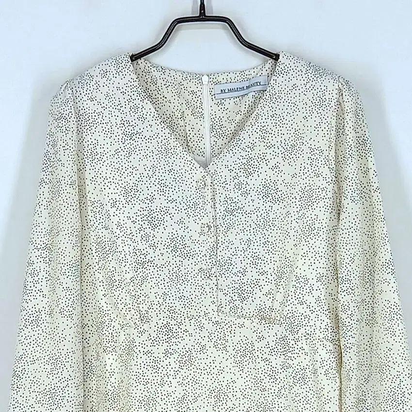 바이마렌뷰티 여 도트 미디원피스 크림 (HU32581) 4