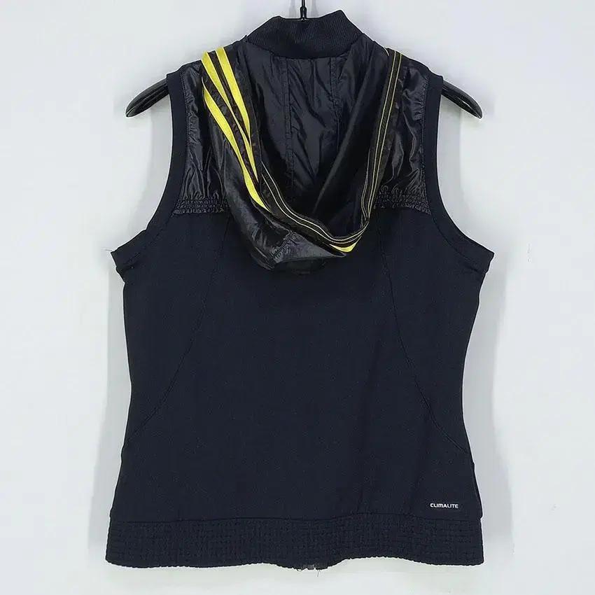 아디다스 여 COM I HD VEST민소매후드집업 블랙 (HU21549) 3