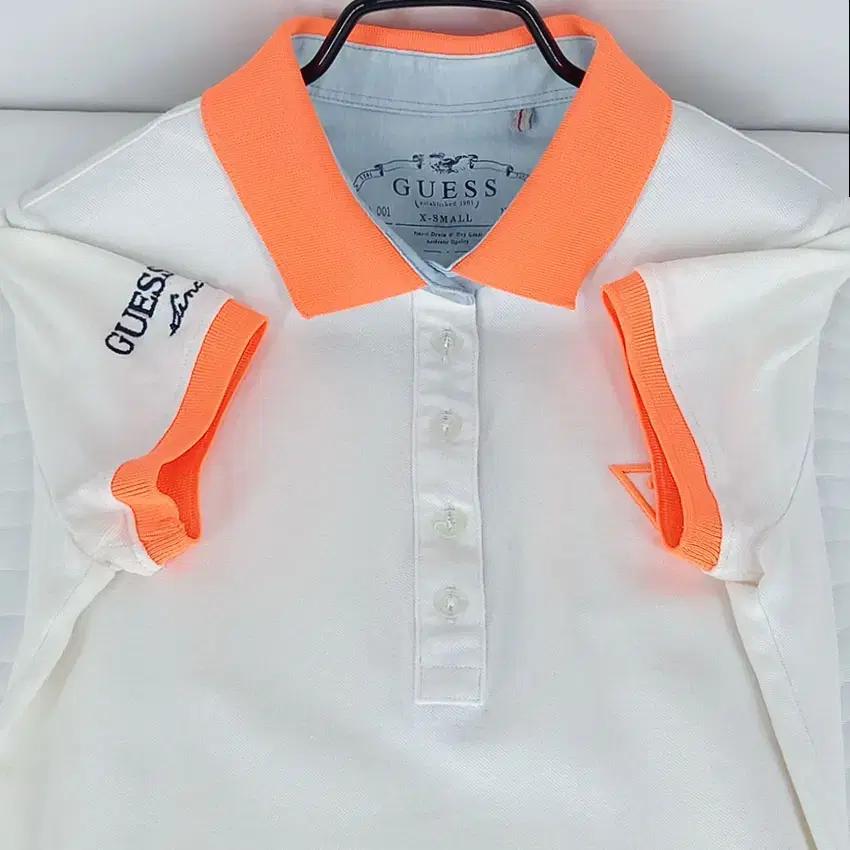 게스 여 형광배색 로고자수 카라반팔티 아이보리XS (HU32219) 6