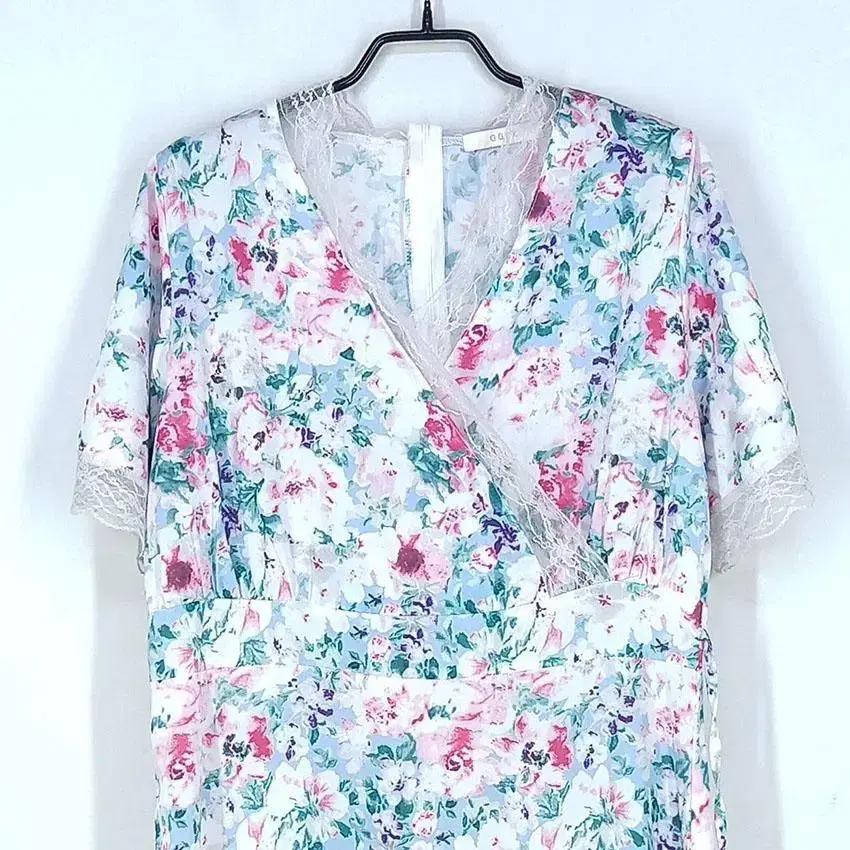 지지피엑스 여 레이스라인 플라워 미디원피스 화이트 (HU24634) 4