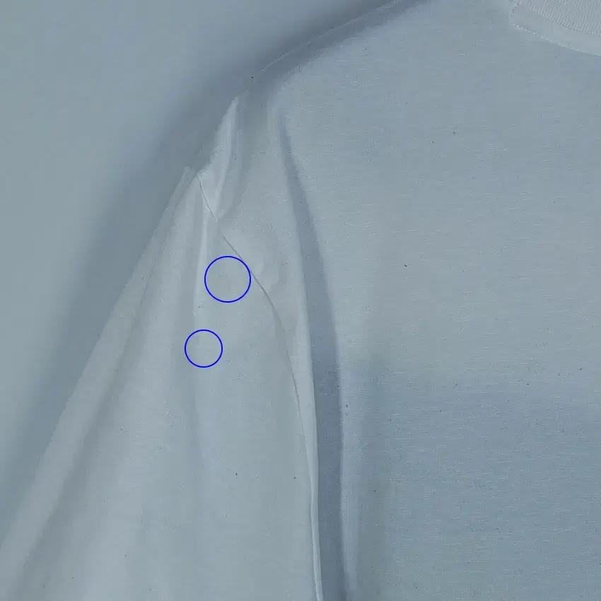 디스커버리 남성 배색 빅로고 반팔티 화이트 (HU31710) 9
