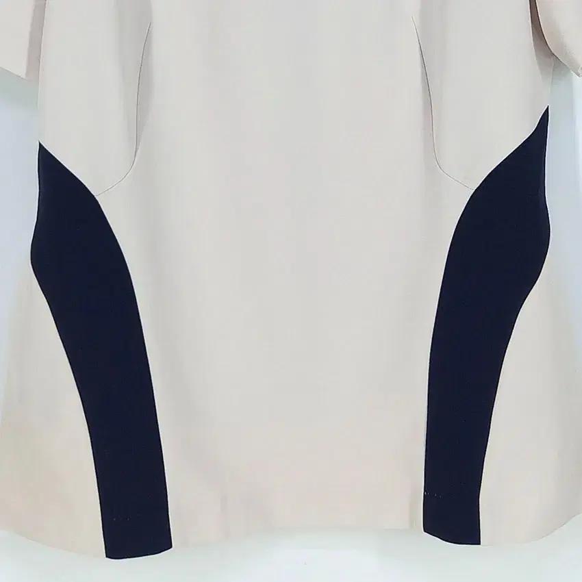 메디린 여성 배색 반팔블라우스 베이지 (HU31509) 5