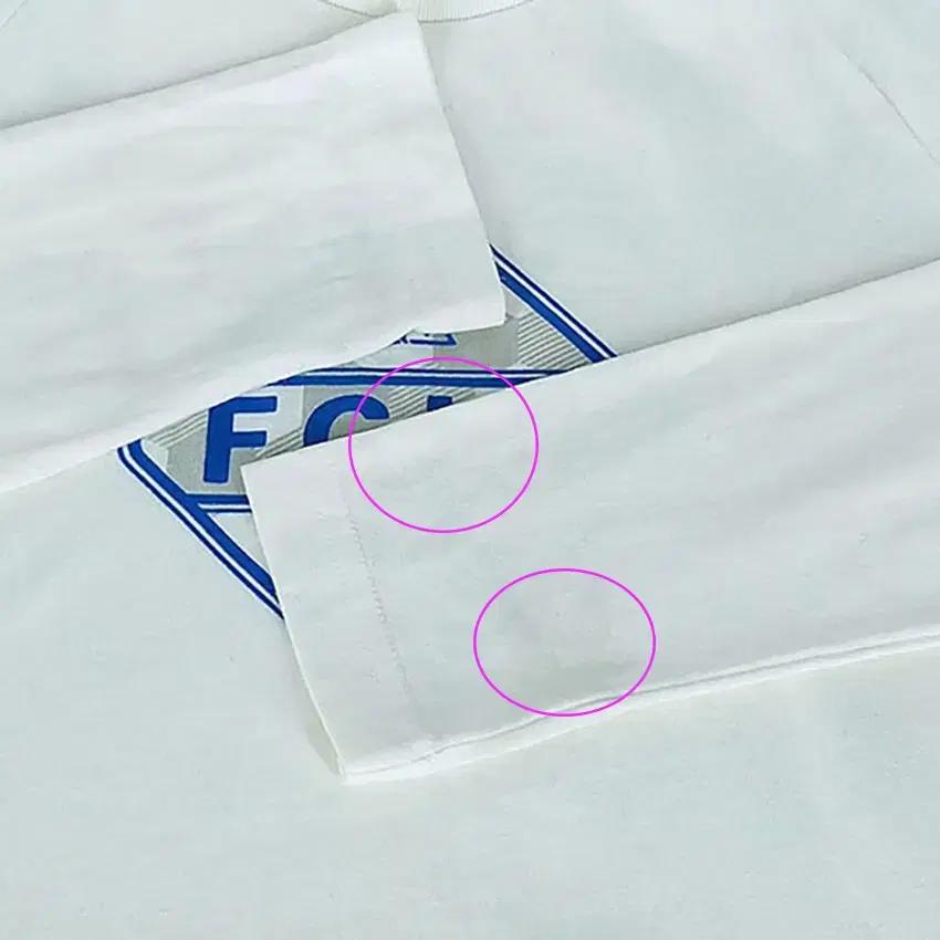 르꼬끄 여성 프린팅 라운드긴팔티 아이보리 (HU31193) 9