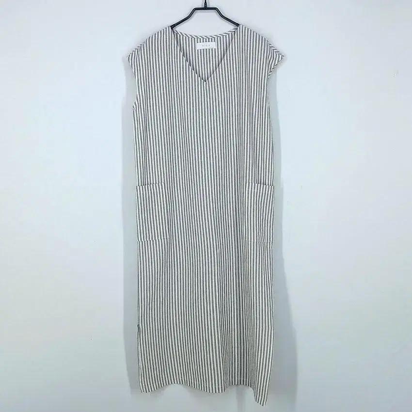 미고 여 스트라이프 브이넥 민소매 원피스 그레이 (HU24557) 2