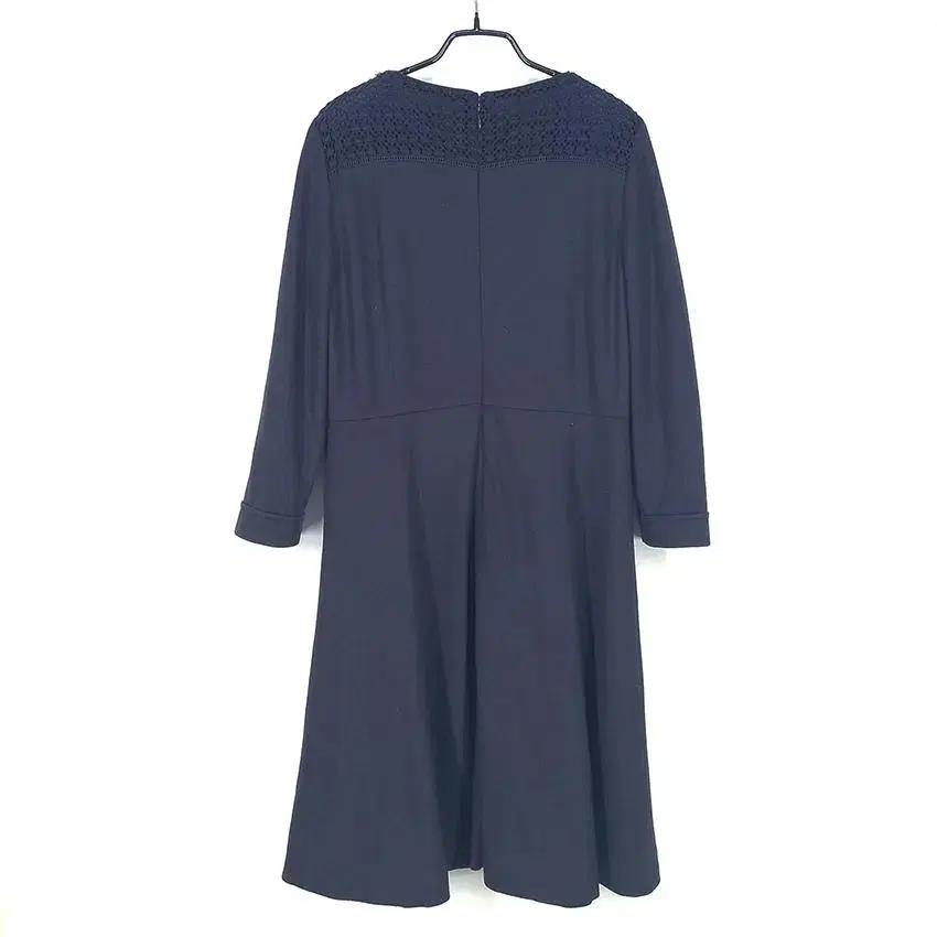 비씨비지 여 상단펀칭 A라인 긴팔원피스 네이비 (HU29078) 3