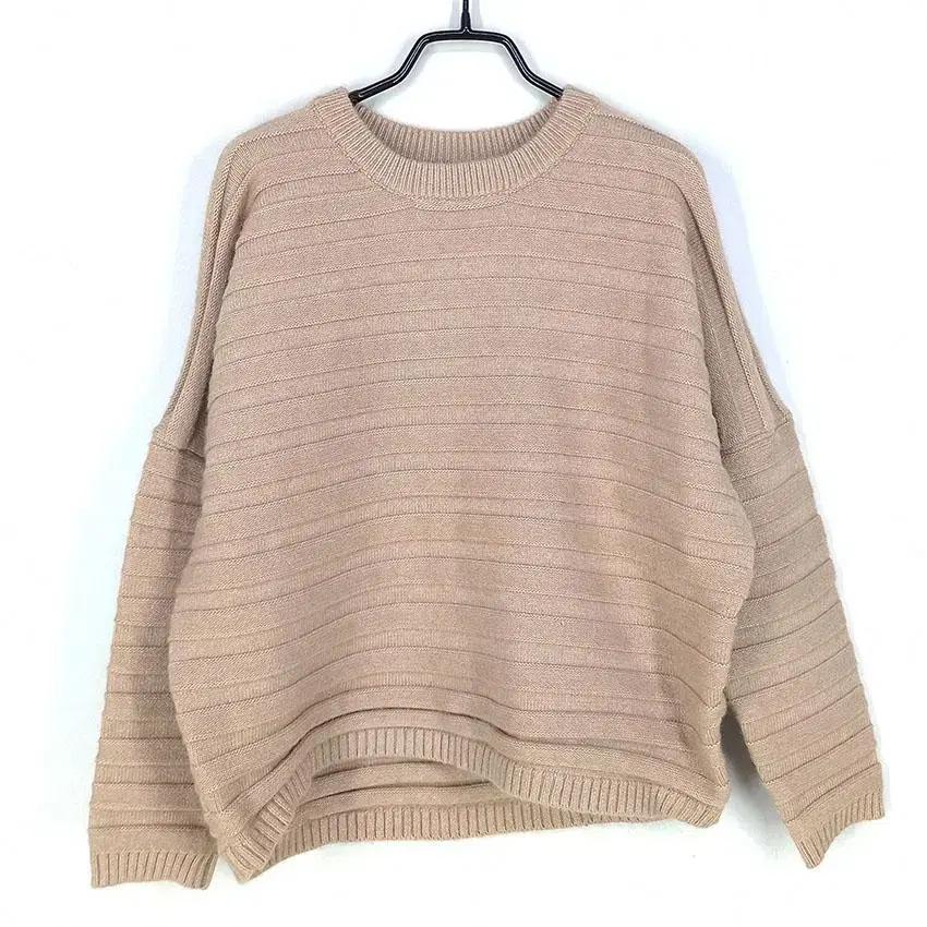 티렌 여 아크릴혼방 가오리핏 니트티 베이지F (HU27582) 2