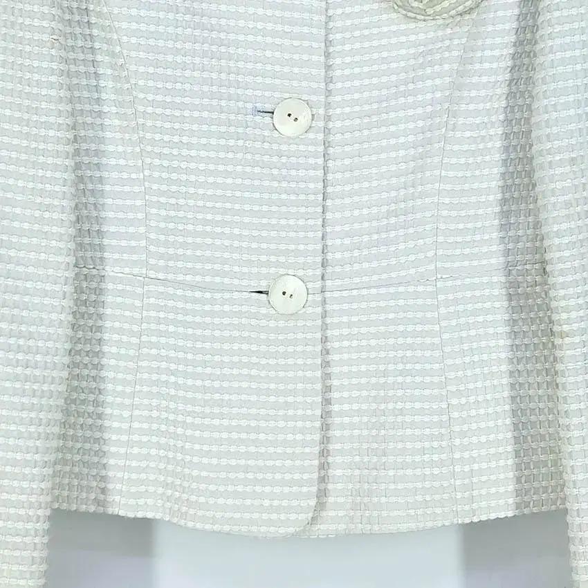 아이잗바바 여 엠보 브로치 견혼방 자켓 아이보리 (HU28681) 5
