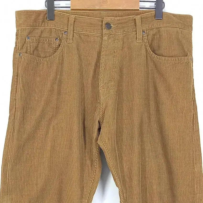 칼하트 남 힙패치 일자핏 코듀로이팬츠 브라운 (HU28540) 4