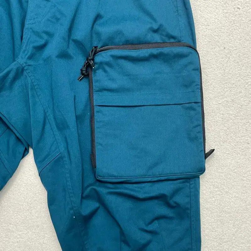 NIKE ACG 카고팬츠 L 4