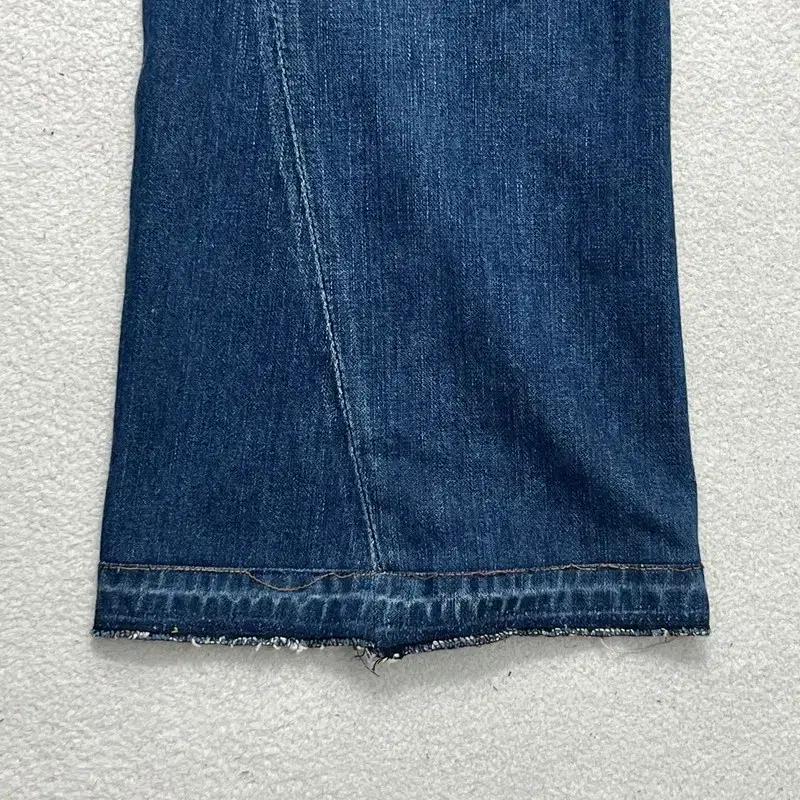 TRUE RELIGION  부츠컷 데님 청바지 4