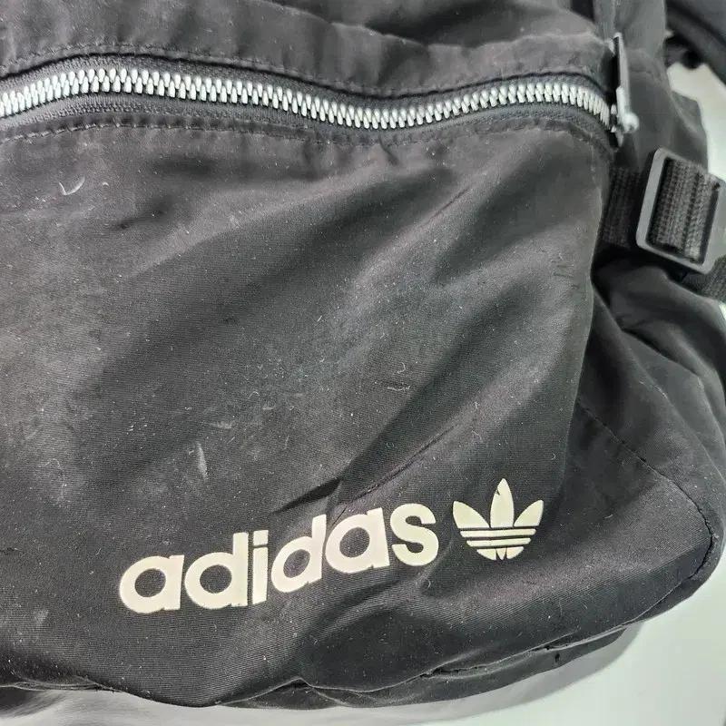 ADIDAS 프리미엄 에센셜 모던 백팩 6