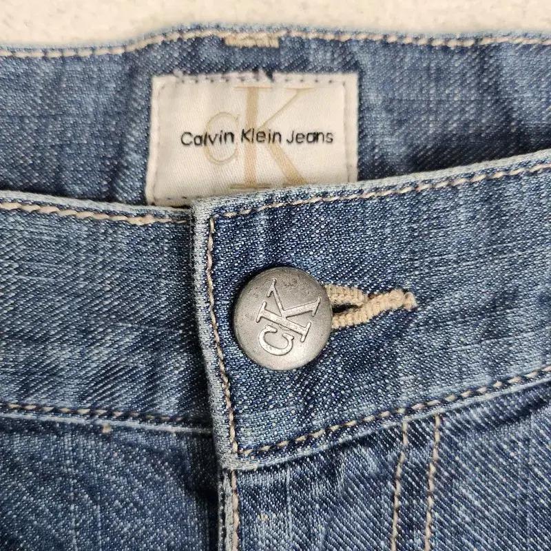 CALVIN KLEIN 스트레이트 핏 데님팬츠 8