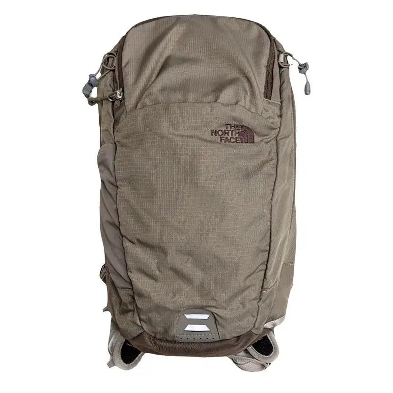 THE NORTH FACE 카키 브라운 12L 백팩 2