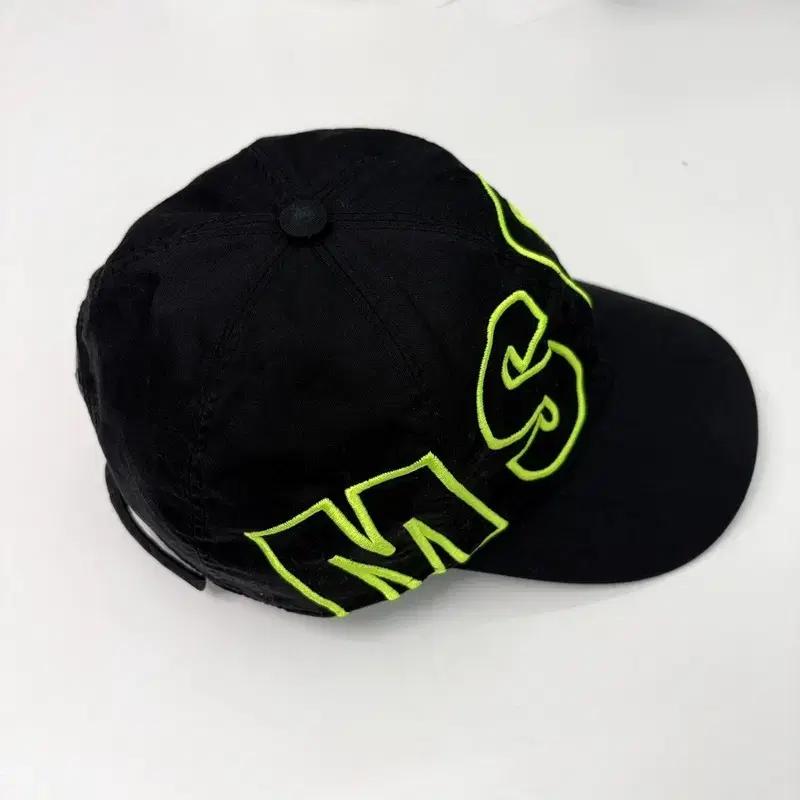 MSGM 블랙 네오그린 코튼 베이스볼 캡 4