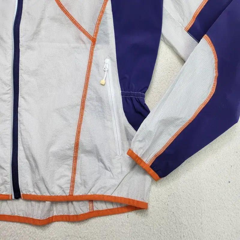 (새상품) THE NORTH FACE 바람막이 자켓 Women XL 4
