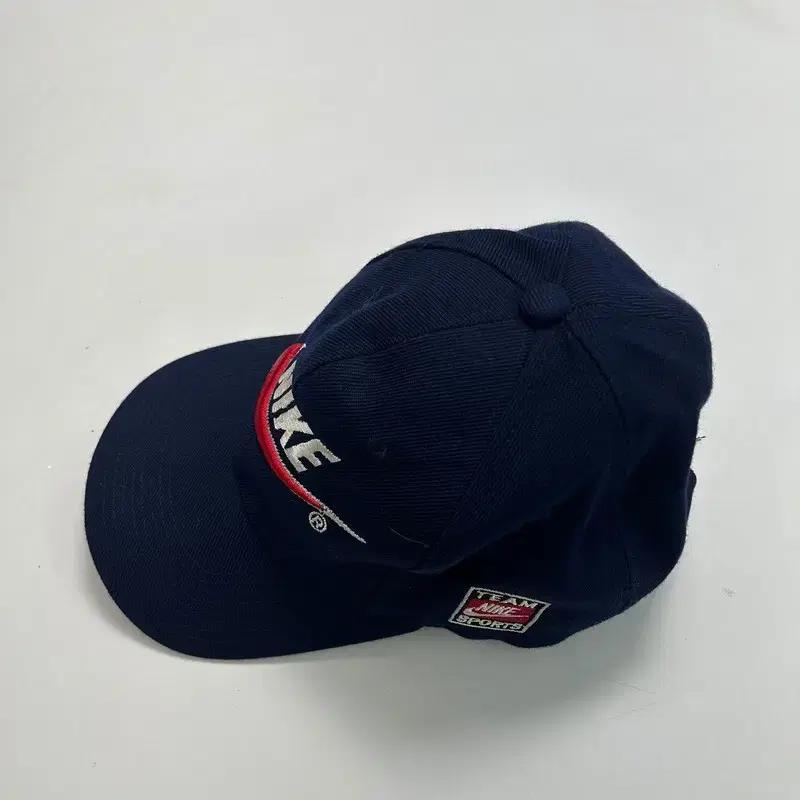 나이키 90s 빈티지 올드스쿨 스우시 볼캡 네이비 4