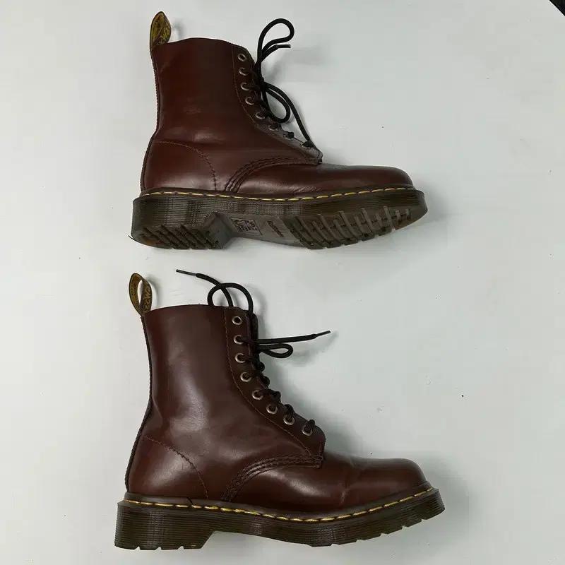 닥터마틴 1460 파스칼 러브 레터 UK4 5