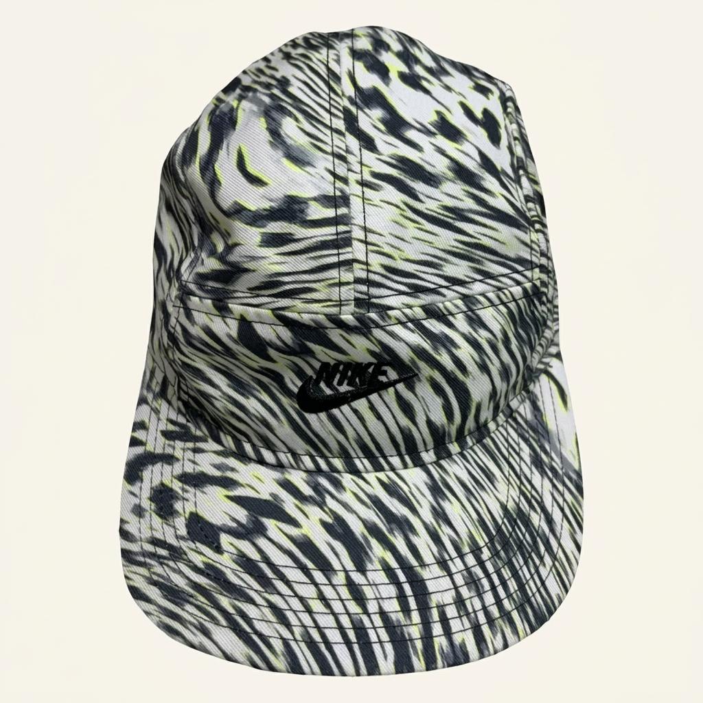 NIKE AW84 프린트 캠프캡 모자 1