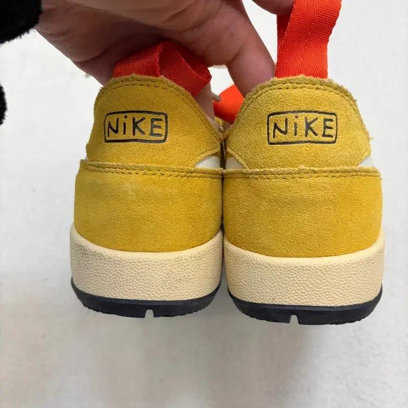 NIKE x TOM SACHS 제너럴 퍼포즈 슈 아카이브 245 7