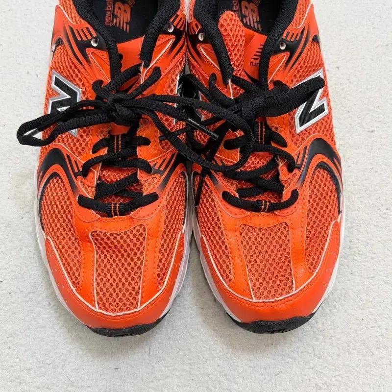 NEW BALANCE 530 러닝화 250 5
