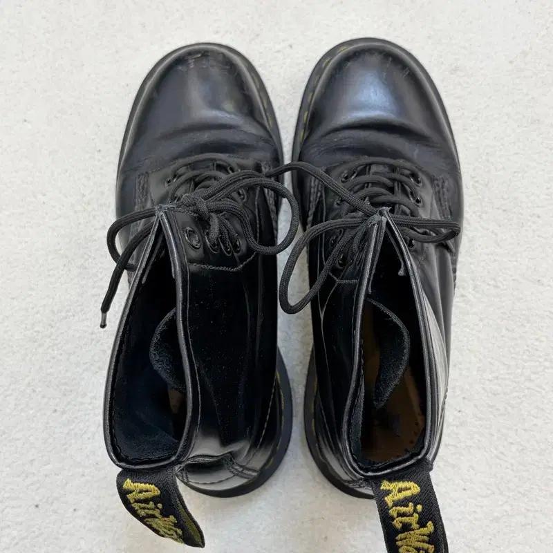DR. MARTENS 1460 8홀 스무스 레더부츠 250 6