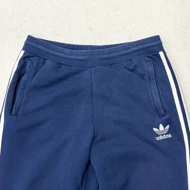 ADIDAS 오리지널스 3-스트라이프 트랙팬츠 L 5