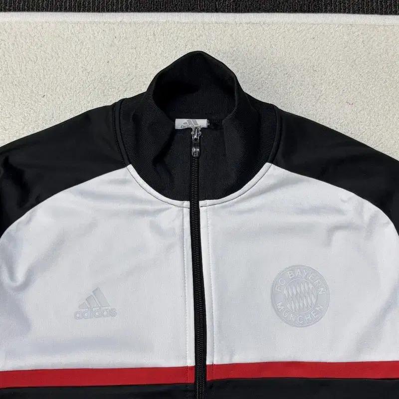 ADIDAS FC 바이에른 뮌헨 트랙자켓 100 4