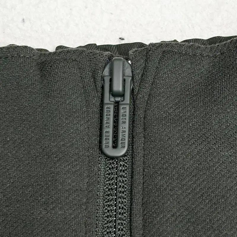 UNDER ARMOUR 카키 조거팬츠 S 6