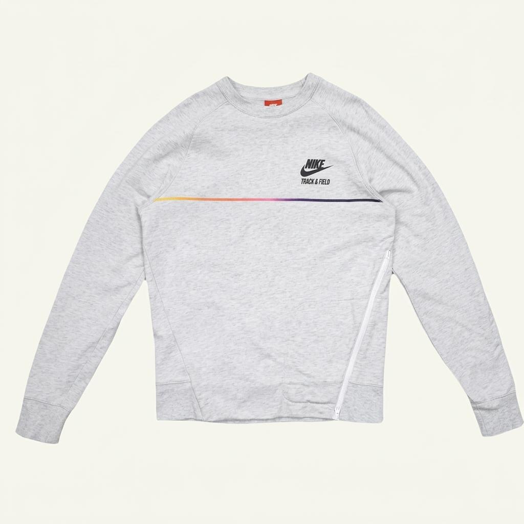 NIKE 트랙앤 필드 맨투맨 1